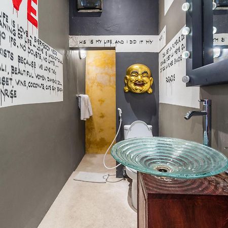 Saga Villas Ultra Seminyak Kültér fotó