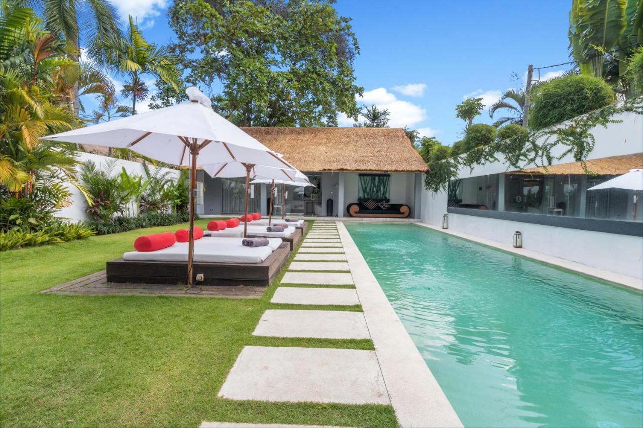 Saga Villas Ultra Seminyak Kültér fotó