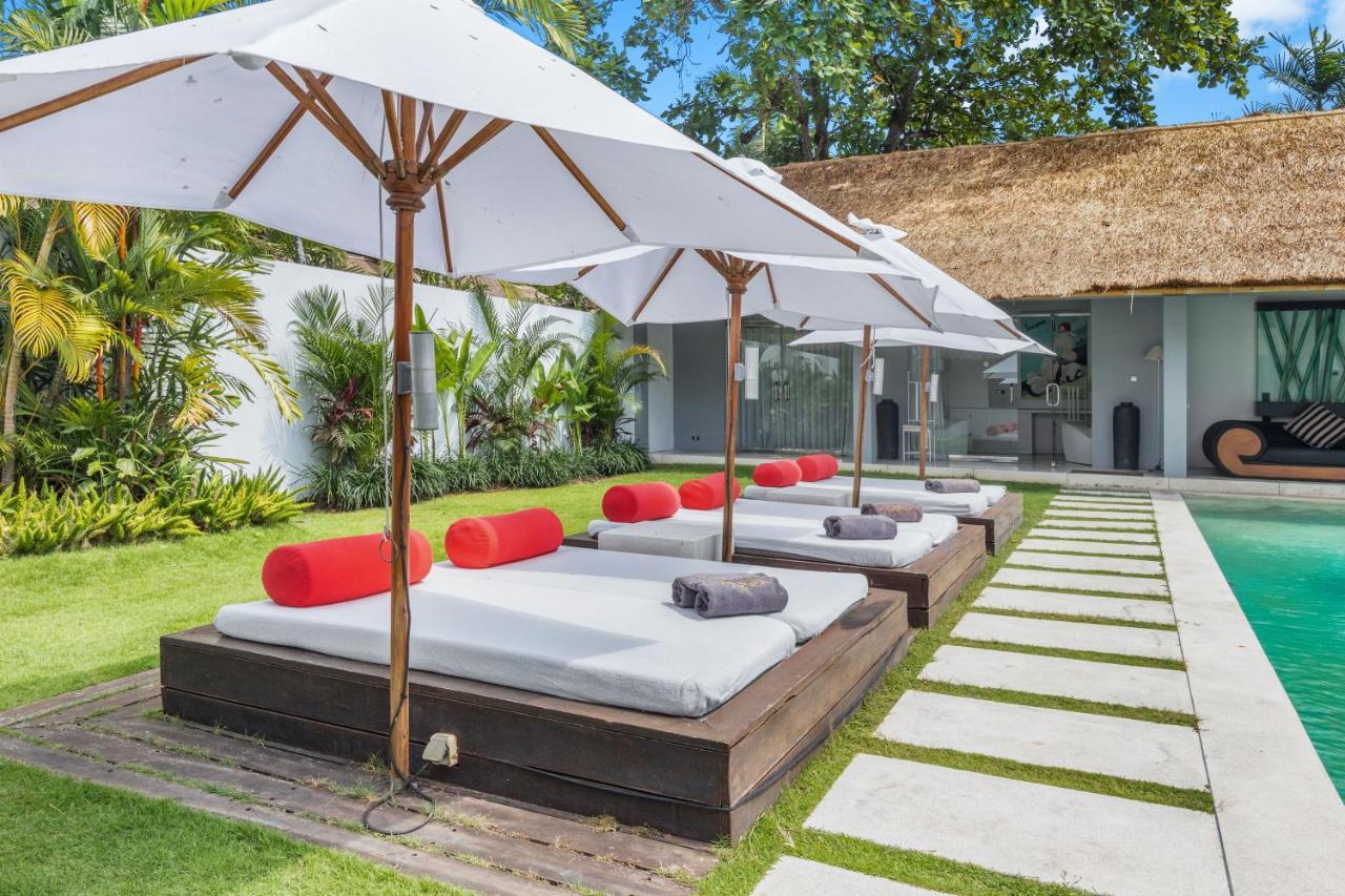 Saga Villas Ultra Seminyak Kültér fotó