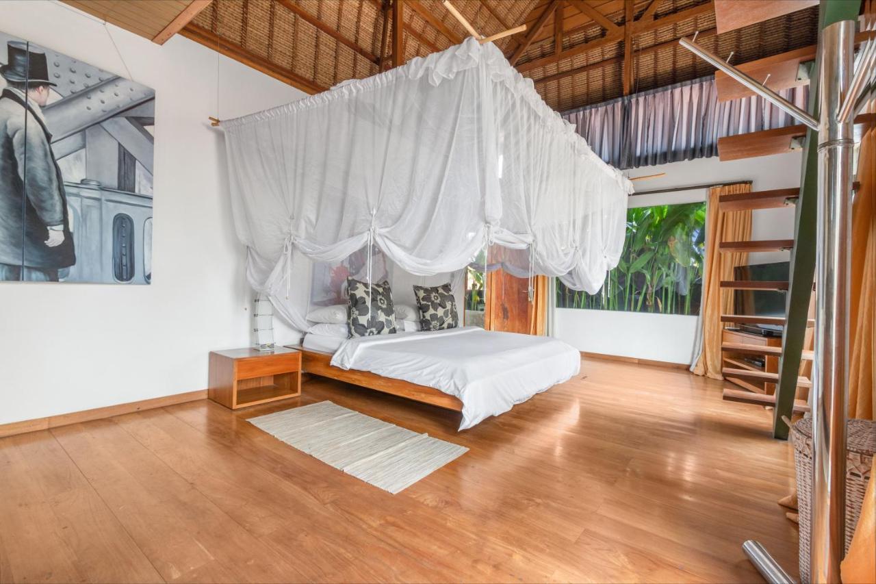 Saga Villas Ultra Seminyak Kültér fotó